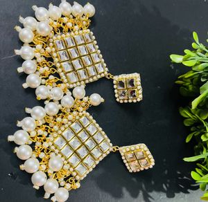Woman’s Fancy Party Wear Earrings
