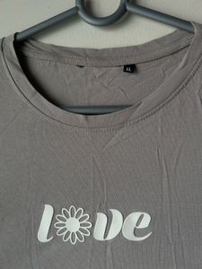 Cute T-Shirt (Fits L-XL)