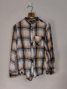 Chic Plaid Button-Up Shirt
