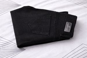 Black Denim Capri Jeans