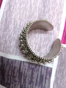 Chunky Silver Toned Bracelet