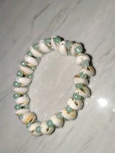 Shell &amp; Bead Bracelet