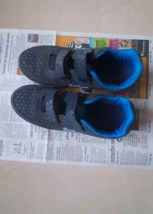 Campus Blue Patterned Hook-and-Loop Shoes