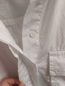 white casual coat/jacket