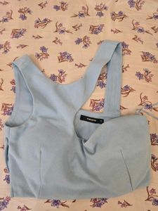 Stylish Cut-Out Crop Top