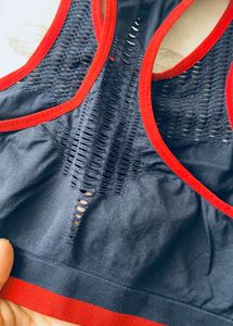 Tommy Hilfiger Sports Bra