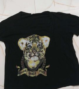 Black Tiger Cub Graphic Tee