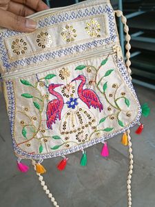 Embroidered Bird Tapestry Shoulder Bag