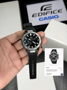 Edifice Men Quartz Black Dial Analog-Digital Resin