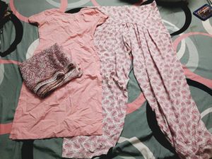 Pink Printed Kurta with Plain Pin