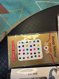 Set of 6 Designer Bindi Packs