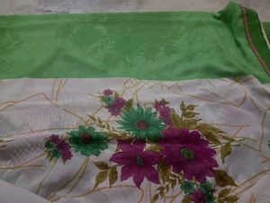 Beautiful Floral Print Saree