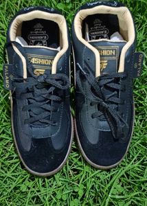 PALAMO Black &amp; Tan Casual Sneakers size 6×10