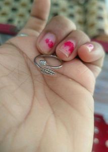 Silver leaf Tone Adjustable Ring with hallmark