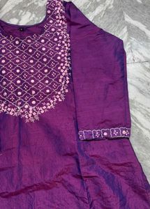 Elegant Purple Kurta Set with Embroidery