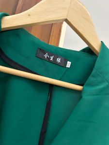 Chic Green Blazer