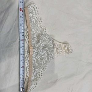 🪔 Lace Thong Panty