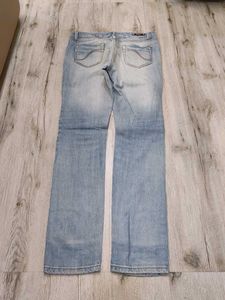 Ma5870 Umm savvy jeans waist 28 inches
