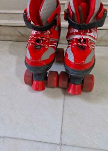Lyrovo Roller Skates In Excellent Condition