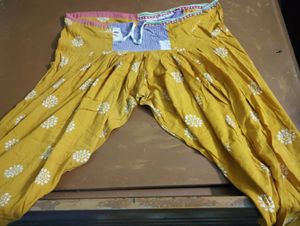 Women's Yellow Printed Palazzo Pants dupatta