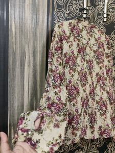 floral cotton top