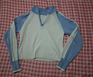 Cute Ribbed Knit Zip-Up Sweater