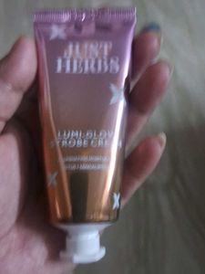 Just Herbs Luni-Glow Strobe Cream