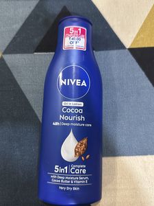NIVEA