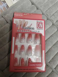 Elegant Fashion Fingertips - False Nails