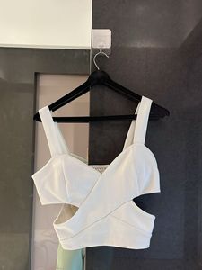 Chic White Cut-Out Crop Top