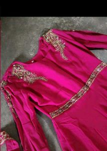 Stunning Magenta Ethnic Gown