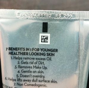 Olay Total Effects 7-in-1 Foaming Cleanser