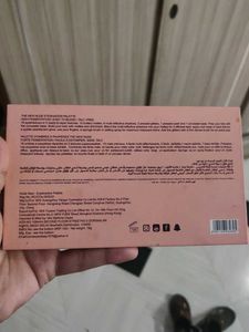 16 Color Eyeshadow Palette
