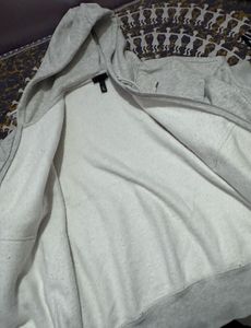*PRICE DROP*H&amp;M Men's Grey Zip-Up Hoodie