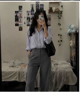 Chic Grey Wide-Leg Trousers