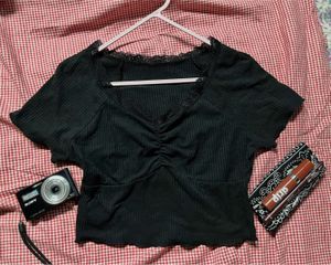 Black Y2K Lace Camisole Top