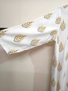Avaasa Women's Kurta