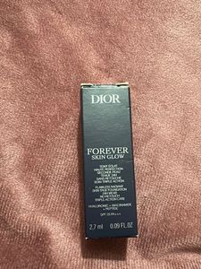 Dior Forever Skin Glow Foundation Mini