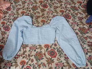 Blue Floral Puff Sleeve Crop Top