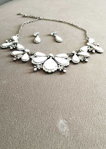 Original Floral  Pearl Necklace.