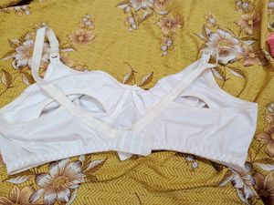 🆓 Feeding Bra - Set of 3 - 40 Size
