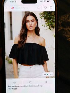 New chic Black Ruffle Top