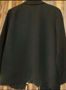 Black Bal Collar Buttonless Blazer