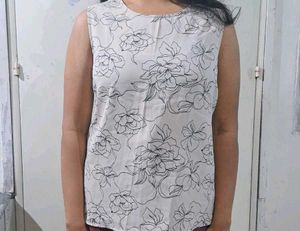 Elegant Floral Beige Sleeveless Top
