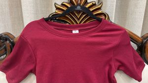 Maroon Basic T-Shirt