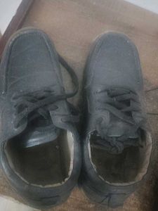 Classic Black Men's Shoes
