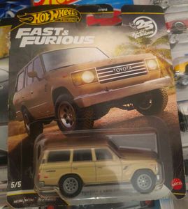 Hot Wheels premium set of 2