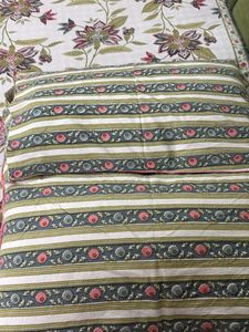 Beautiful Floral Bedsheet Set