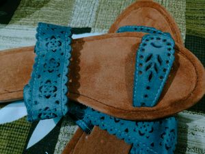 Flat Footwear