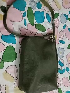 Olive Green Textured sling bag